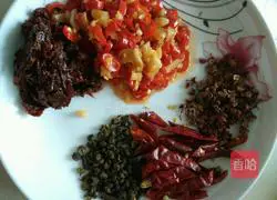 Illustration of Sichuan Spicy Crayfish Recipe 2