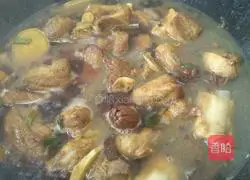 Wild chestnut sweet and sour pork ribs recipe 11