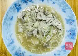 Illustration of how to make fried enoki mushrooms with lean meat 9