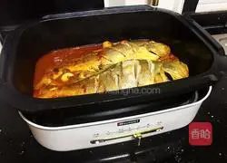Illustration of braised yellow croaker in spicy sauce 7