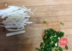 Illustration of how to make garlic cauliflower 1