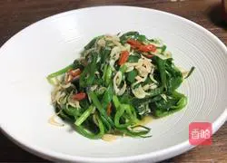 Illustration of how to make stir-fried shrimp with leeks 7