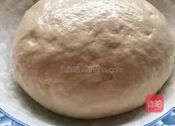 Shrimp Bacon Pineapple Pizza Recipe Illustration 3