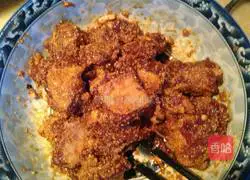 Illustration of how to make steamed spicy eggplant with steamed pork ribs with flour 4