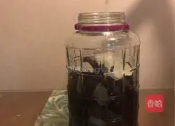 Yangmei wine-Illustration of how to make a drink that won't stop after just one drink 8