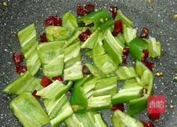 Illustration of how to make spicy ground three delicacies 14