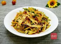 Illustration of how to make three shredded cold dishes 6