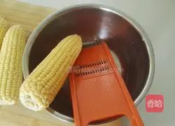 Illustration of how to make polenta leaf porridge 2