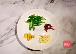 Illustration of how to make fried meat with white mushrooms 5