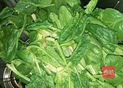 Illustration of Homemade Dandan Noodles 1