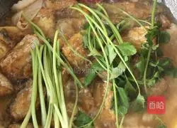 Illustration of how to cook hairtail fish and radish 15