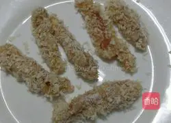 Illustration of how to make crispy fried chicken tenders 6