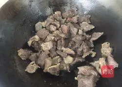 Illustration of Beef Stewed Potatoes 7