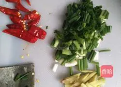 Illustration of how to make spicy crayfish 1