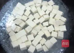 Illustration of how to make pan-fried fish fillet and braised tofu 5