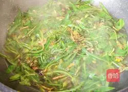 Illustration of how to make scrambled eggs with dandelions 2