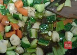 Illustration of how to make Kung Pao Chicken 10