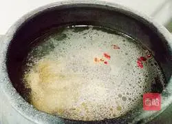 Illustration of how to make sour radish and duck soup 6