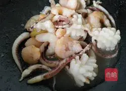 Seafood stew recipe 4