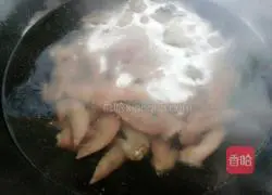 Chicken Wings Stewed with Mushrooms Illustration 4