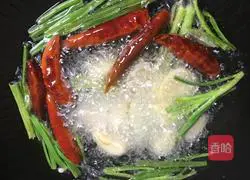 Illustration of how to make spicy crayfish 6