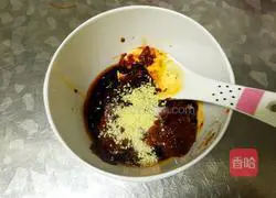 Illustration of how to make spicy red oil bullfrog 5