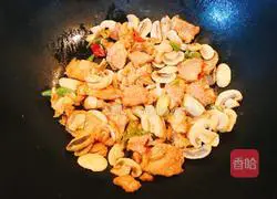 Illustration of how to make fried meat with white mushrooms 8