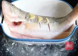 Thai Lemon Fish Recipe Illustration 6