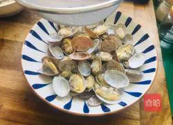 Illustration of how to make steamed clam eggs 1