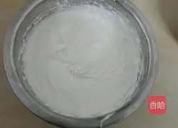 Illustration of how to make matcha jelly mousse 6