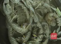 Illustration of how to make salted shrimps 3