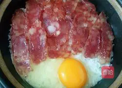 Illustration of how to make cured meat casserole rice 11