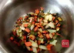 Mini pan Illustration of how to make pizza 5