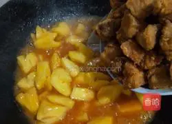 Illustration of how to make pineapple sour pork 6