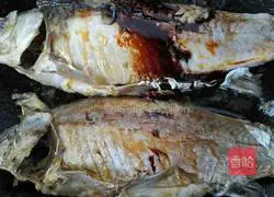 Braised crucian carp recipe 8