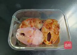 Illustration of how to make sauce-flavored tinfoil grilled fish 5