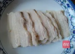 Illustration of how to make twice-cooked pork with lettuce 4