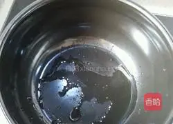 Illustration of how to make clay pot rice with double cured meat 2