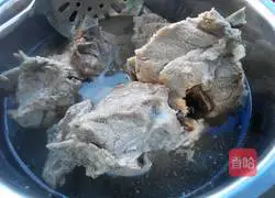 Illustration of how to make Northeastern sauce bones 3