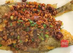 Illustration of dry-roasted yellow croaker 14