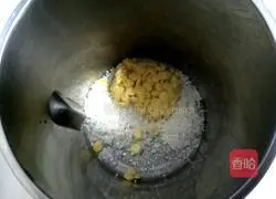Illustration of how to make rice corn paste 2