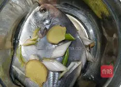 Doubanjiang Illustration of how to cook flat fish 1