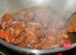 Illustration of how to make sweet and sour pork ribs 8