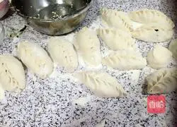 Illustration of home-style tofu buns 17