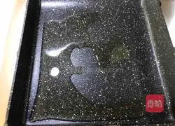 Illustration of how to make ham and cheese toasties 9