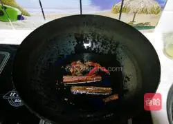 Illustration of how to make boiled fish (slightly spicy) 11
