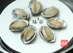 Illustration of how to steam baby abalone 3