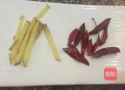 Illustration of how to make spicy shredded pork 2