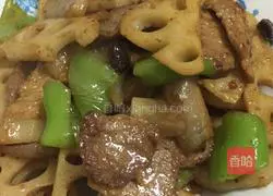 Illustration of how to make twice-cooked pork with lotus root 8