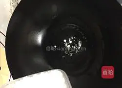 Illustration of how to make spicy chicken feet 6